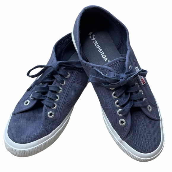 superga navy 39
